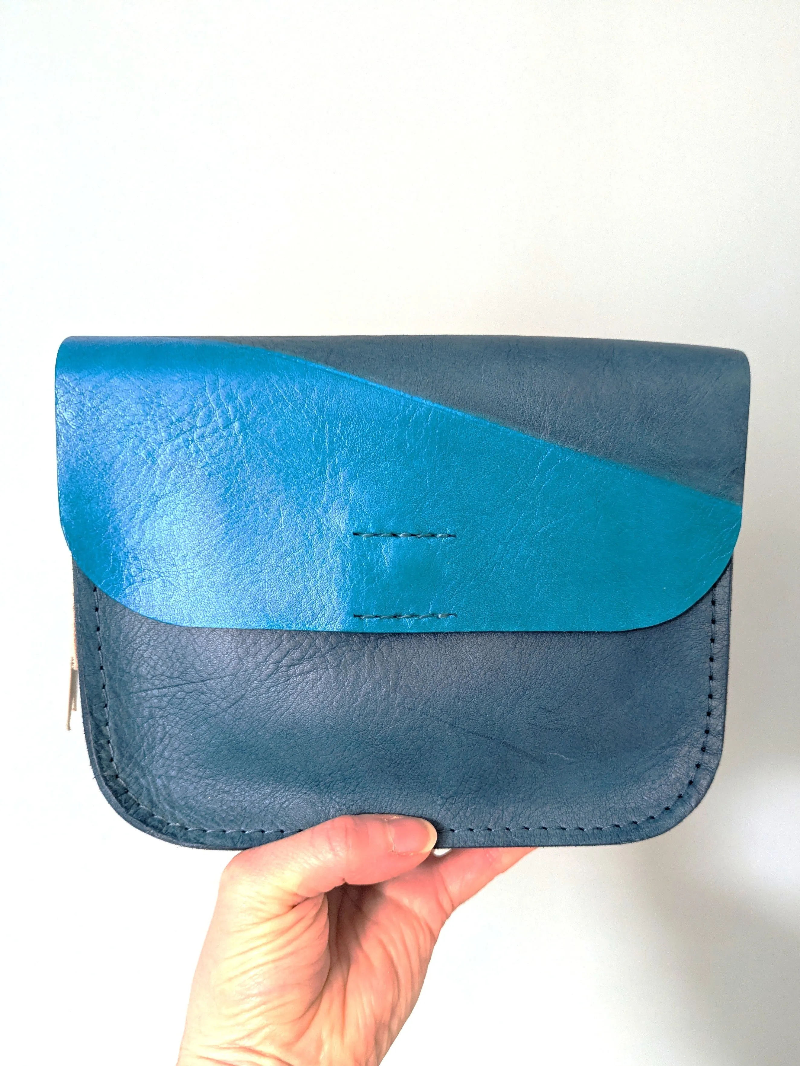 ** SALE** Convertible Belt Bag
