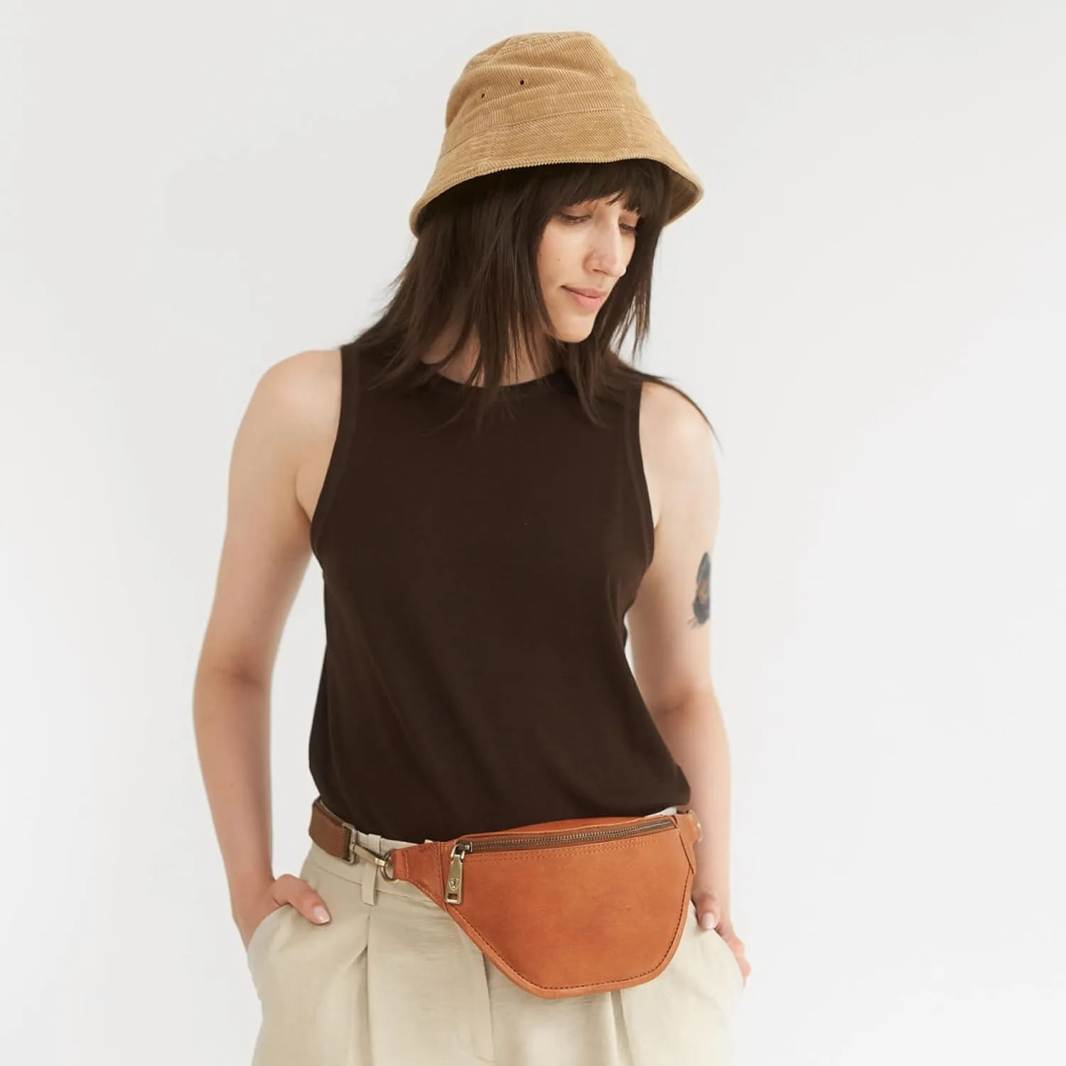 Berliner Bags Vintage Genuine Leather Fanny Pack Kai, Belt Bag, Crossbody Sling Bag for Men and Women - Brow