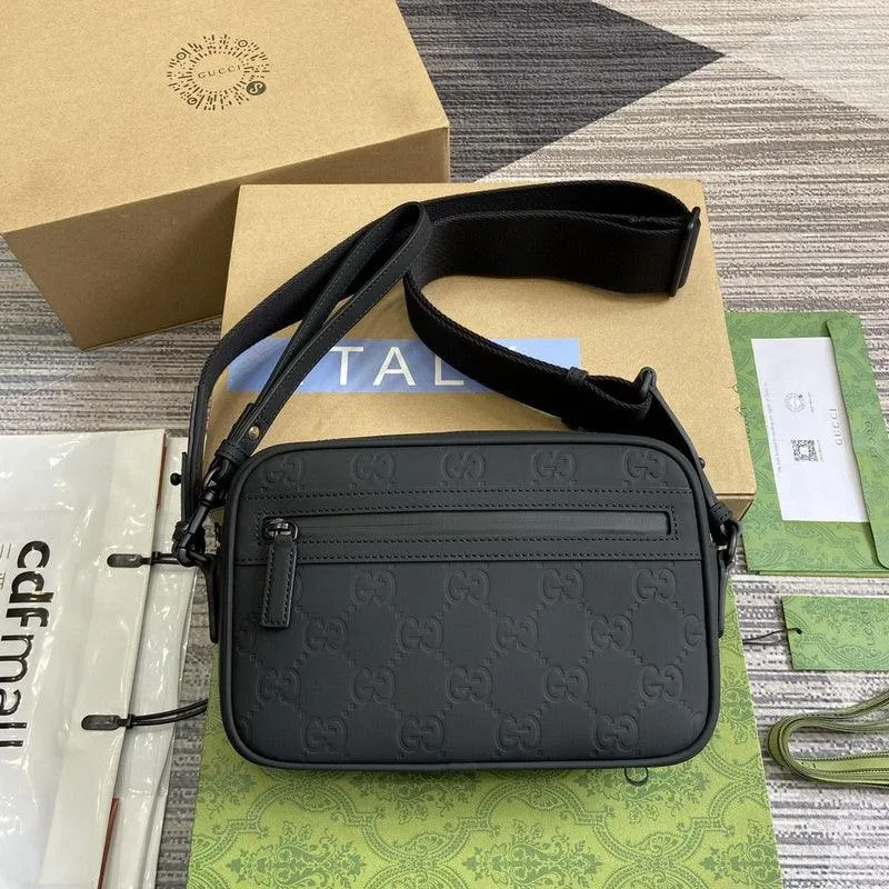 Charm - GG Bags - 066