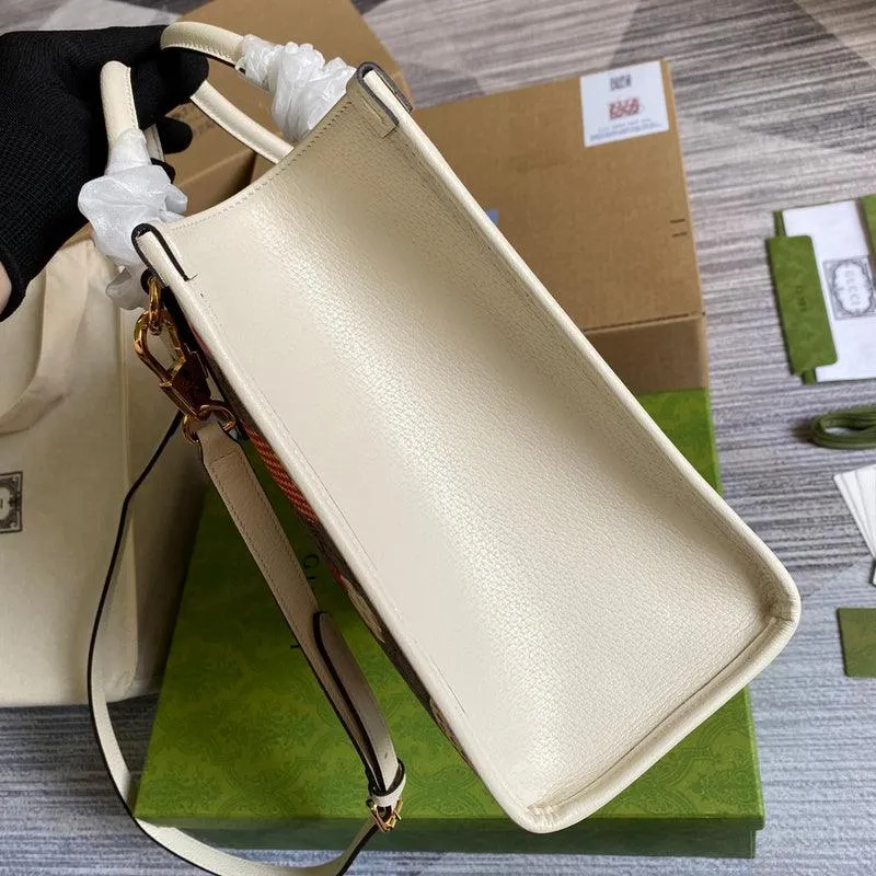 Charm - GG Bags - 1822