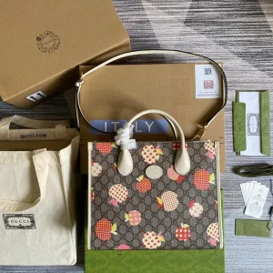 Charm - GG Bags - 1822