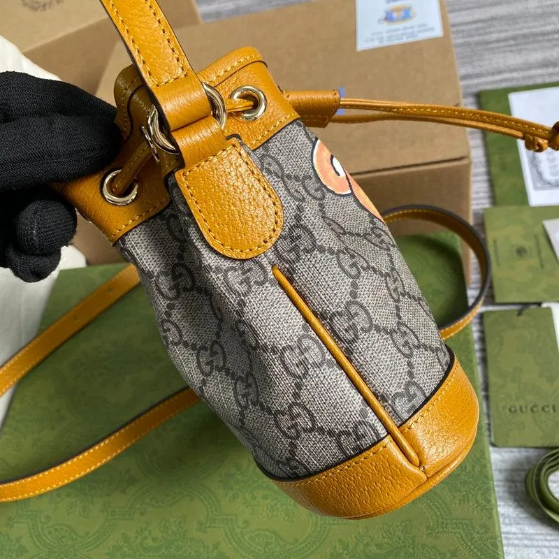 Charm - GG Bags - 2132