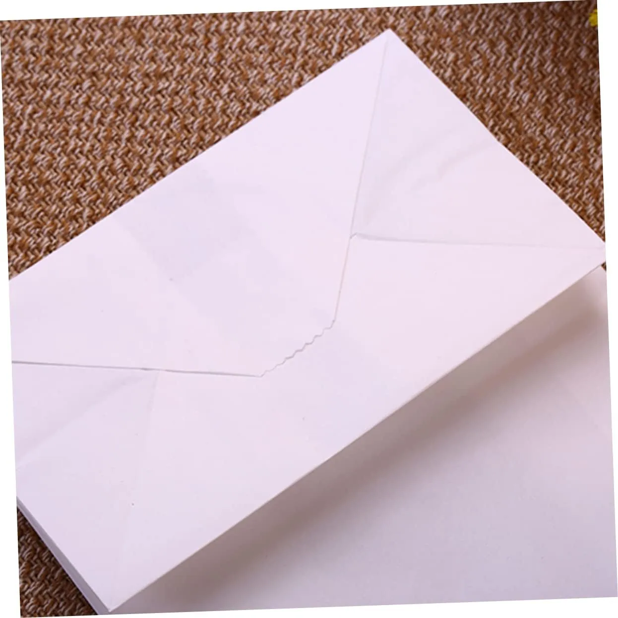 Ciieeo 50 Pcs Square Bottom Paper Bags Oil Food Party Bags for Baking Bread Candy Greaseproof No Smell Elegant Presentation