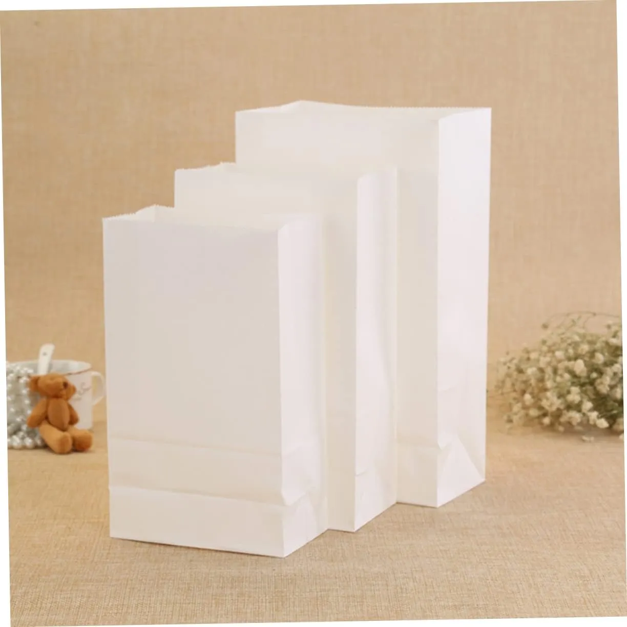 Ciieeo 50 Pcs Square Bottom Paper Bags Oil Food Party Bags for Baking Bread Candy Greaseproof No Smell Elegant Presentation