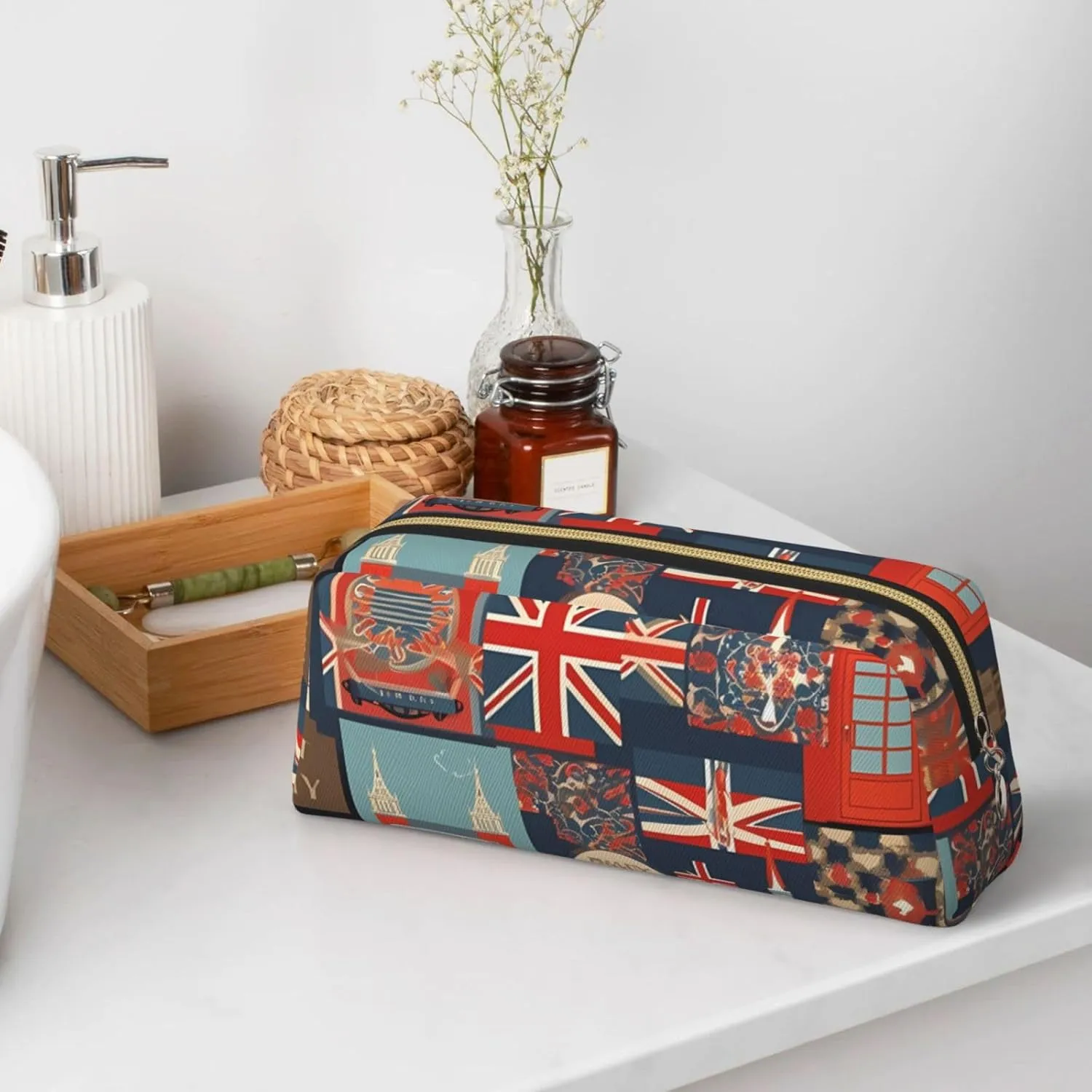England Symbols Makeup Bag for Women Men Pencil Pouch Travel Small Cosmetic Bag Zippered Toiletry Bags Aesthetic Pen Bags Trendy Storage Bags Leather Coin Pouch Purse