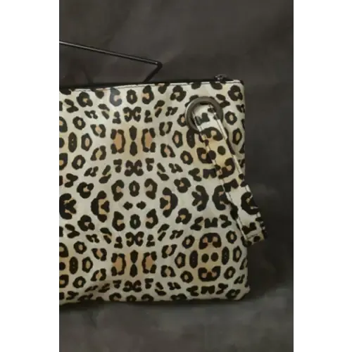 Fierce Leopard PU Leather Clutch Unleashes Wild Style