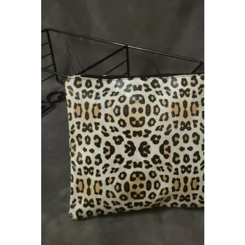 Fierce Leopard PU Leather Clutch Unleashes Wild Style