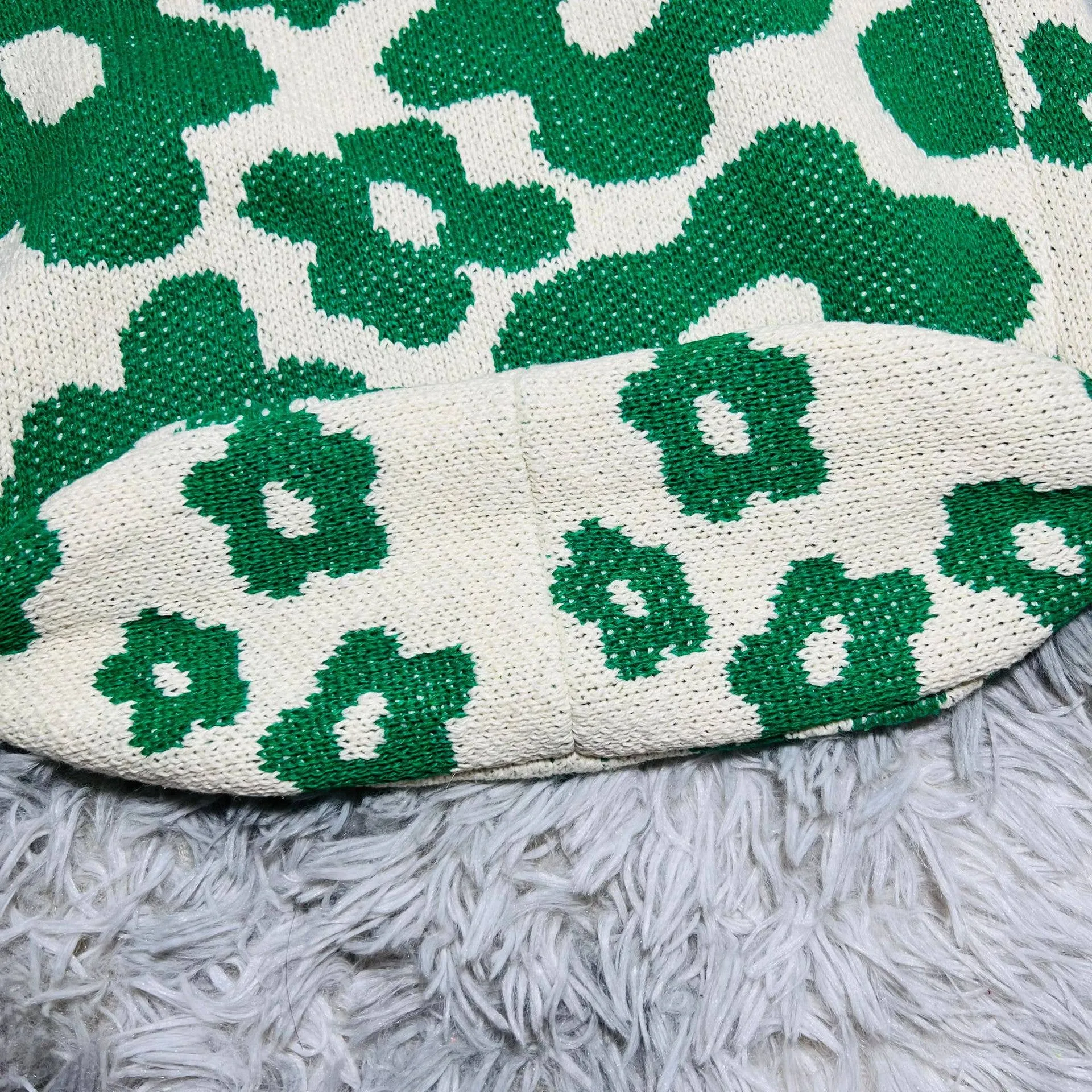 Knitted Single Strap Large Shoulder Tote Bag in Dark Green Flower Designs | 100rylic / One Size | Handbag