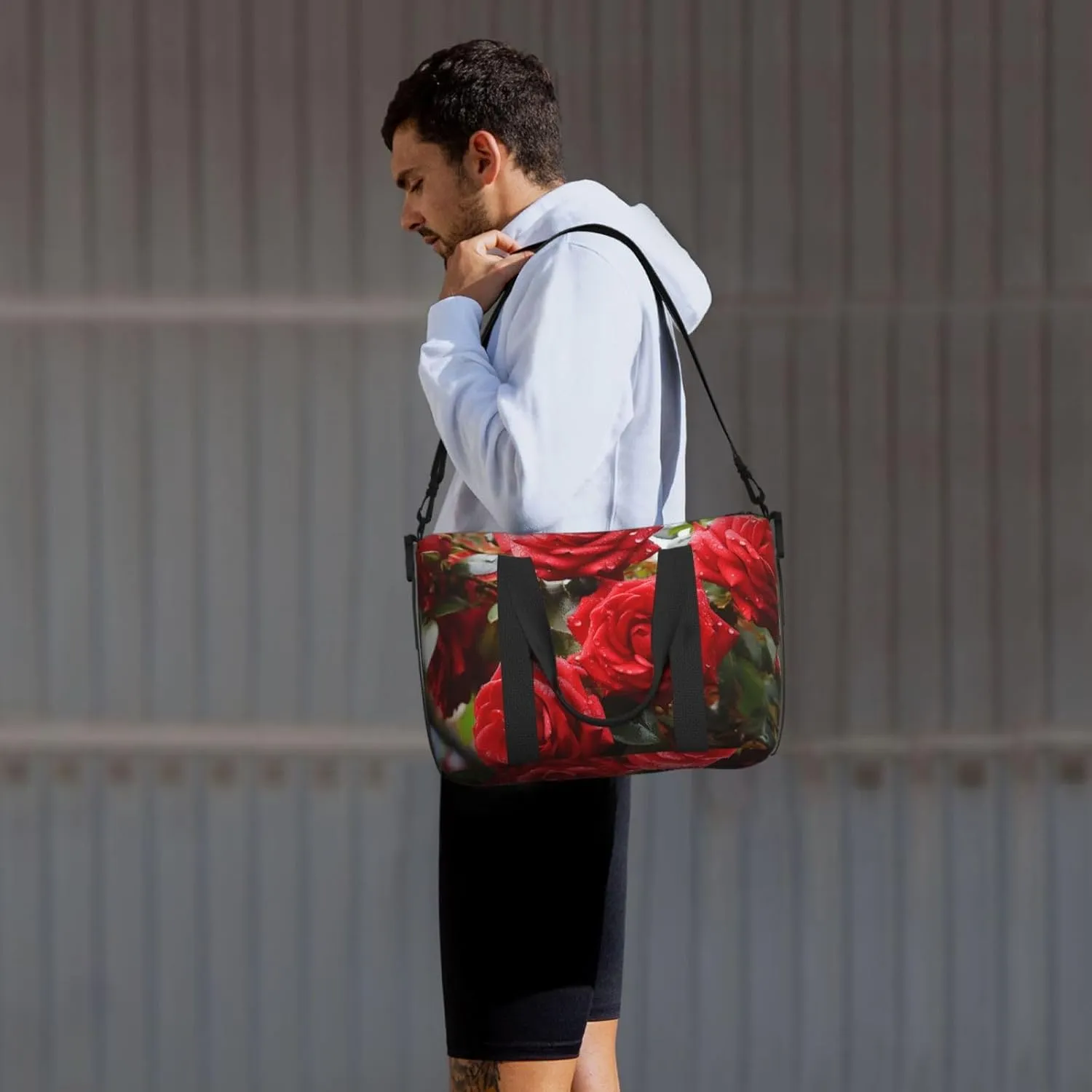 Sports Gym Bag for Women Men Travel Duffel Bag Tote Weekender Bag Carry on Overnight Bag for Travel Swimming Fitness Workout Sports Red Roses Bush in The Garden Duffle Bag