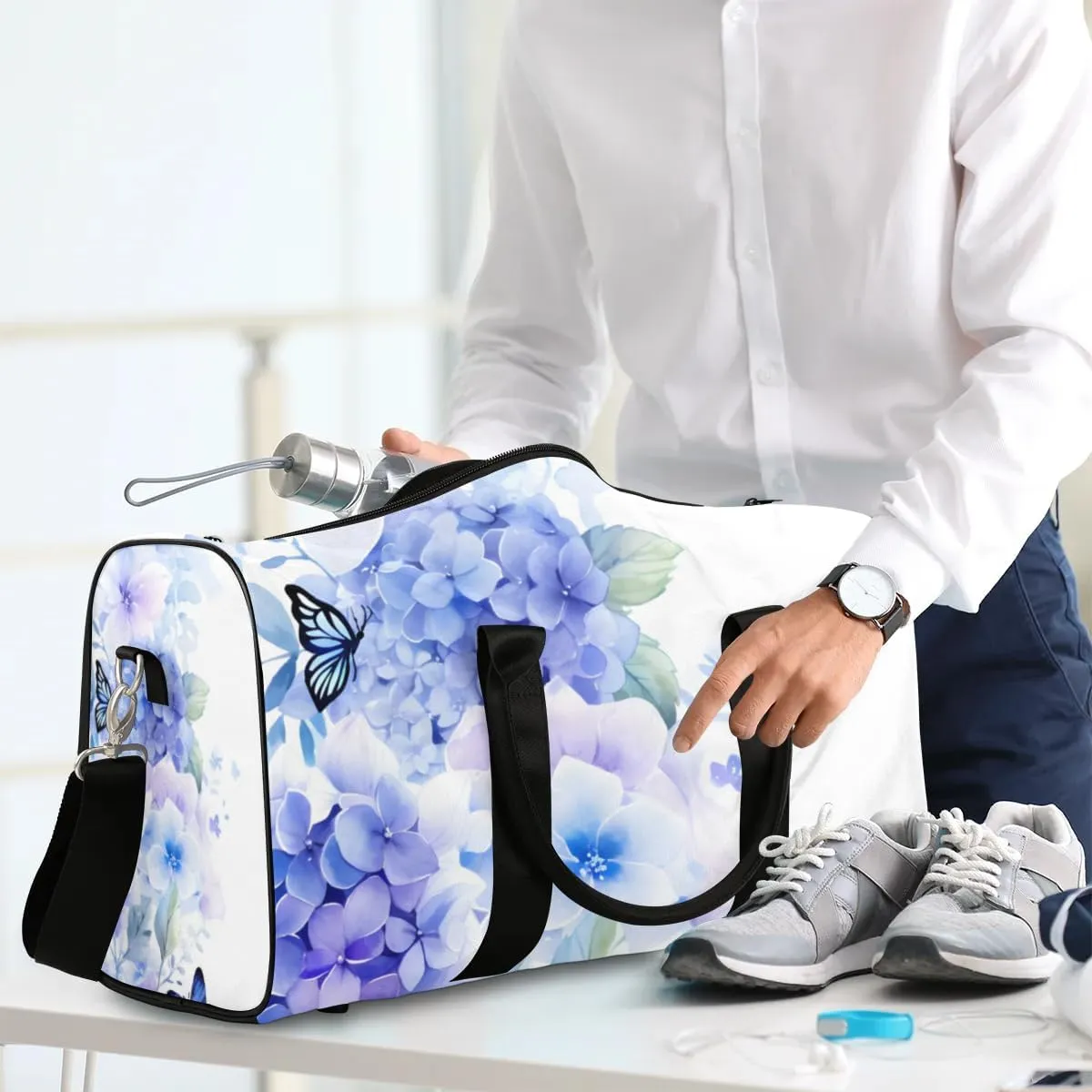 Travel Duffle Bag Hydrangea Butterfly Gym Bags for Men Women Travel Duffel Bags with Adjustable Shoulder Strap Carry On Weekender Bag