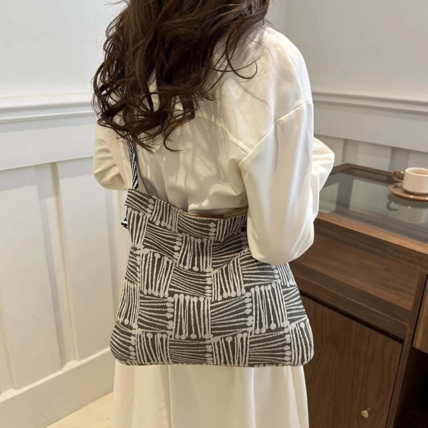 Women Large Shoulder Bag Geometric Print Canvas Crossbody Purse Casual Tote Bag for Daily Office Travel