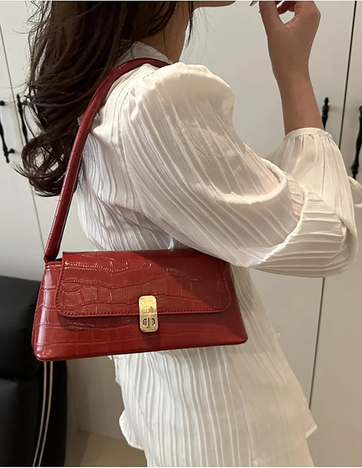 Women's Turn Lock Closure Flap Underarm Bags Elegant Vegan Leather Shoulder Handbags Trendy Purse