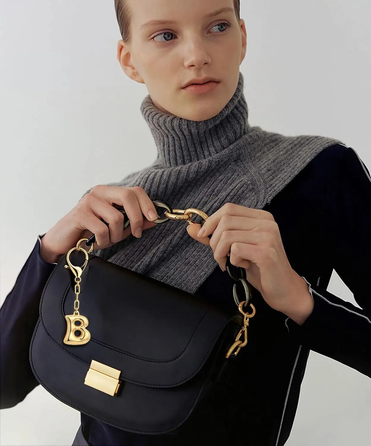 WOWORAMA Initial Letter Keychain for Women Chunky Gold Bubble Letter Bag Charm Purse Charm Personalized Keyrings Accessories